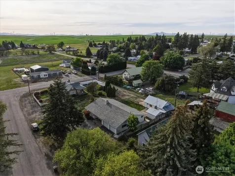 309 W Walnut Street Waterville WA 98858