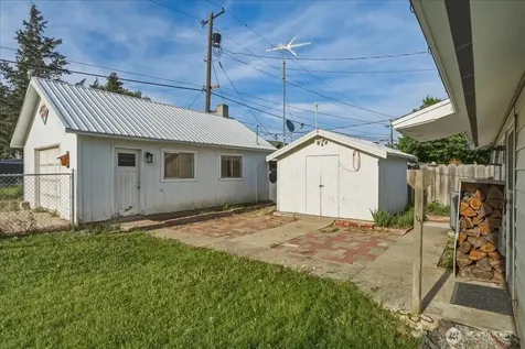 309 W Walnut Street Waterville WA 98858