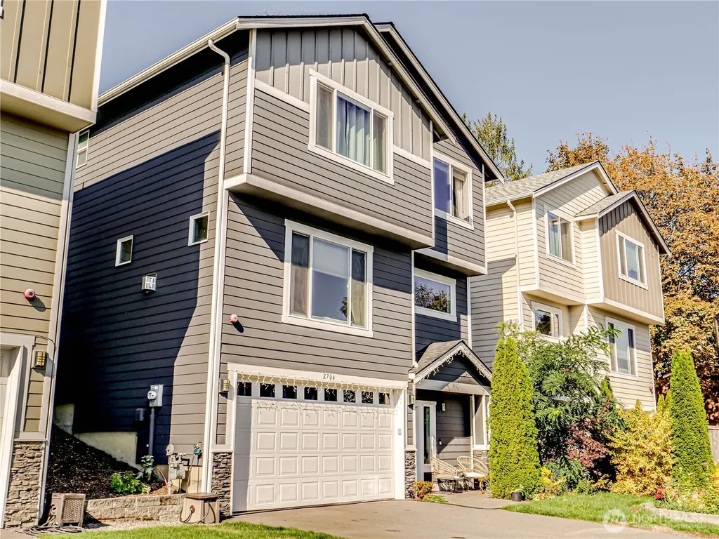 2704 S 120th Place Seattle WA 98168