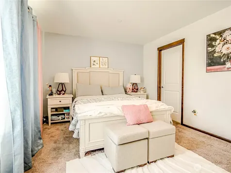 2704 S 120th Place Seattle WA 98168