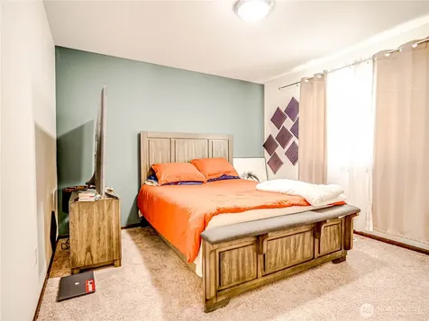 2704 S 120th Place Seattle WA 98168