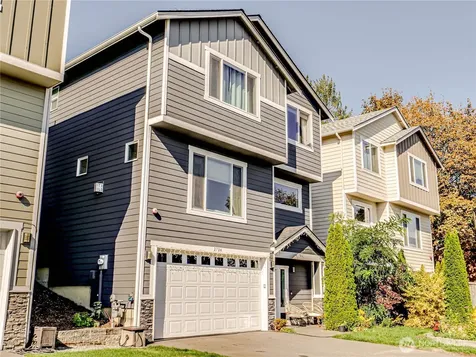 2704 S 120th Place Seattle WA 98168