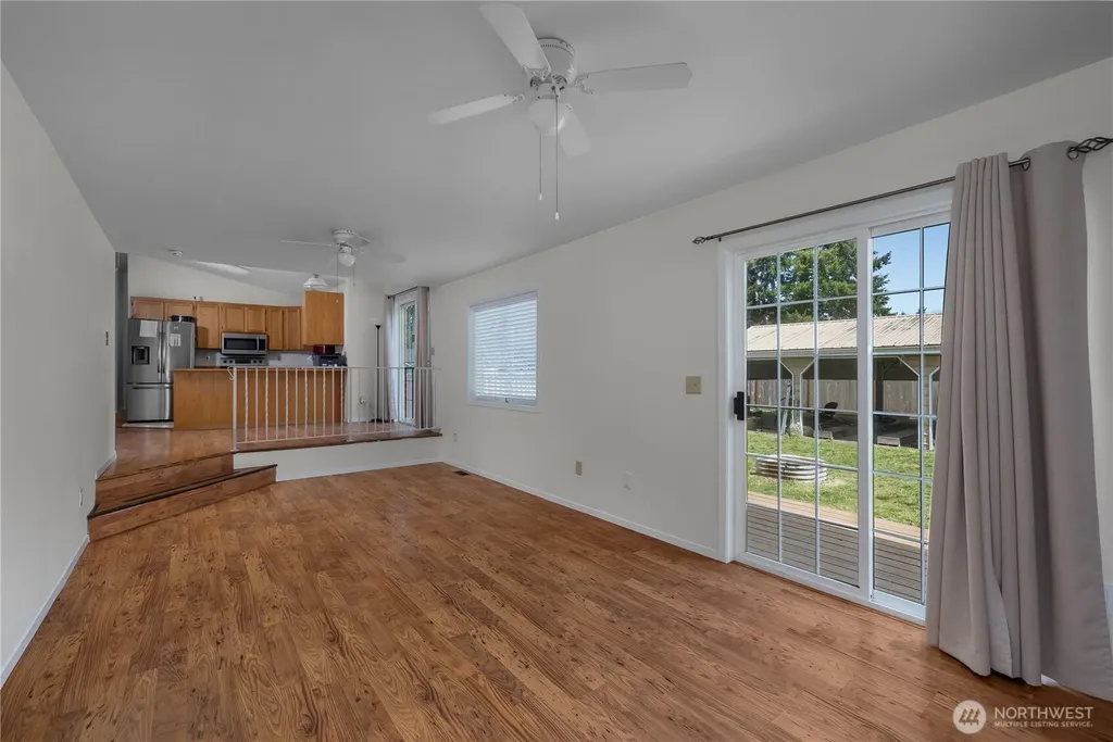 20711 1st Avenue E Spanaway WA 98387