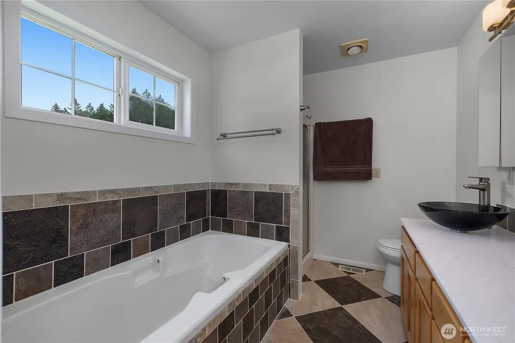 20711 1st Avenue E Spanaway WA 98387