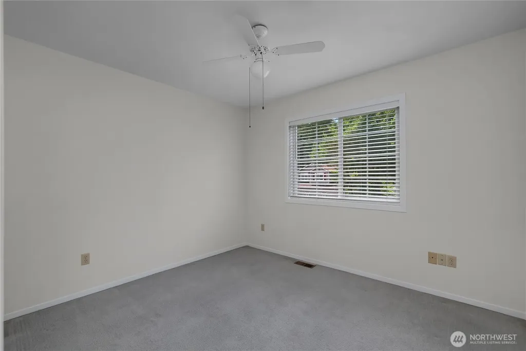 20711 1st Avenue E Spanaway WA 98387