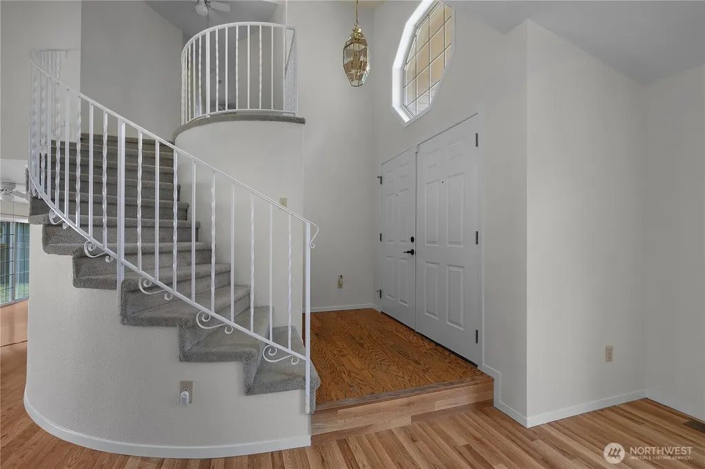20711 1st Avenue E Spanaway WA 98387