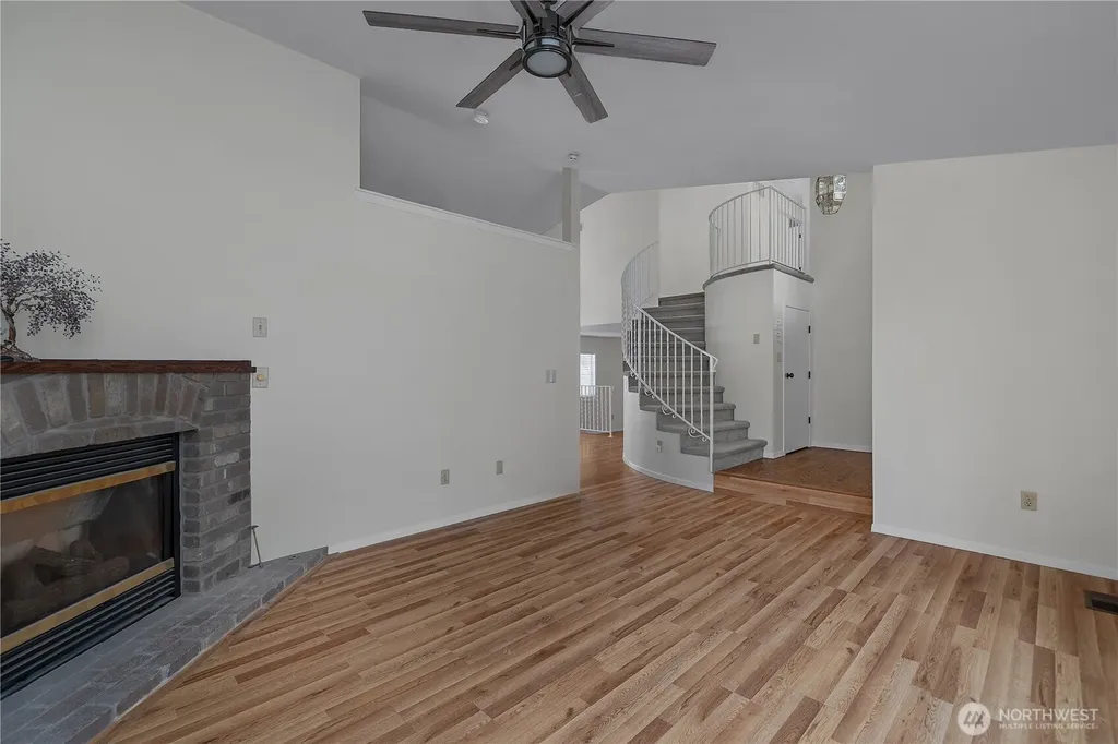 20711 1st Avenue E Spanaway WA 98387