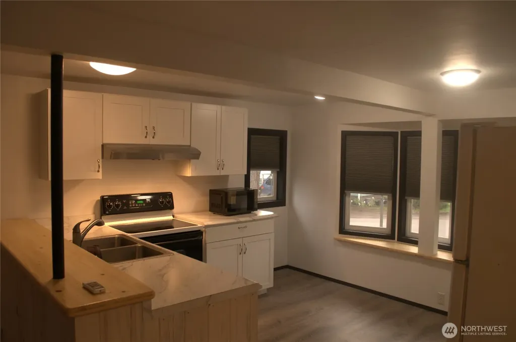 7136 Portal Way Ferndale WA 98248