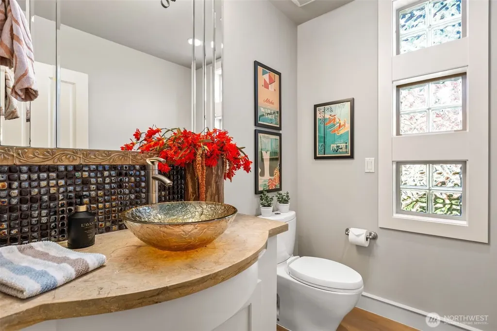 5370 228th Avenue SE Issaquah WA 98029