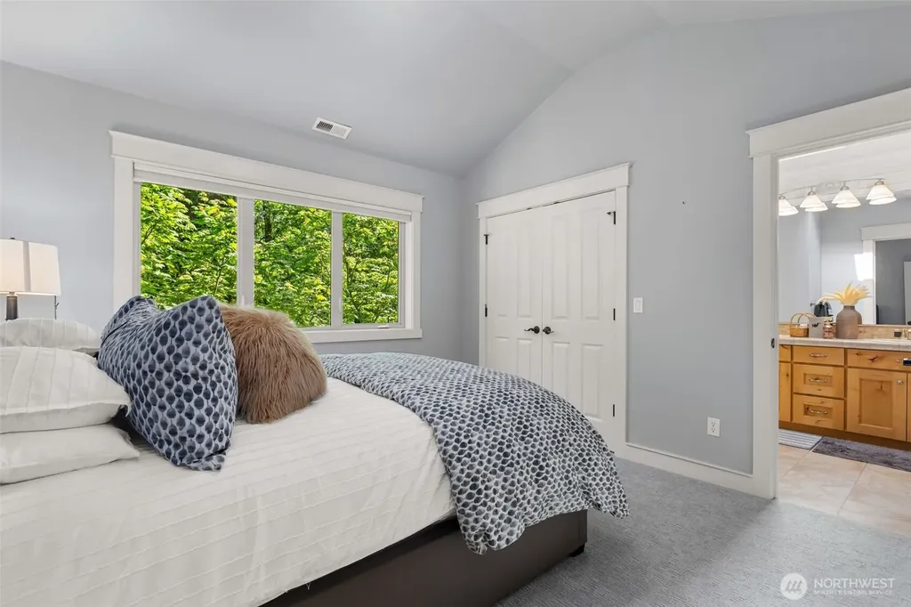 5370 228th Avenue SE Issaquah WA 98029