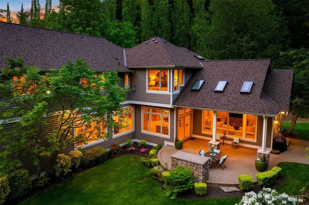5370 228th Avenue SE Issaquah WA 98029