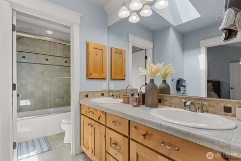 5370 228th Avenue SE Issaquah WA 98029