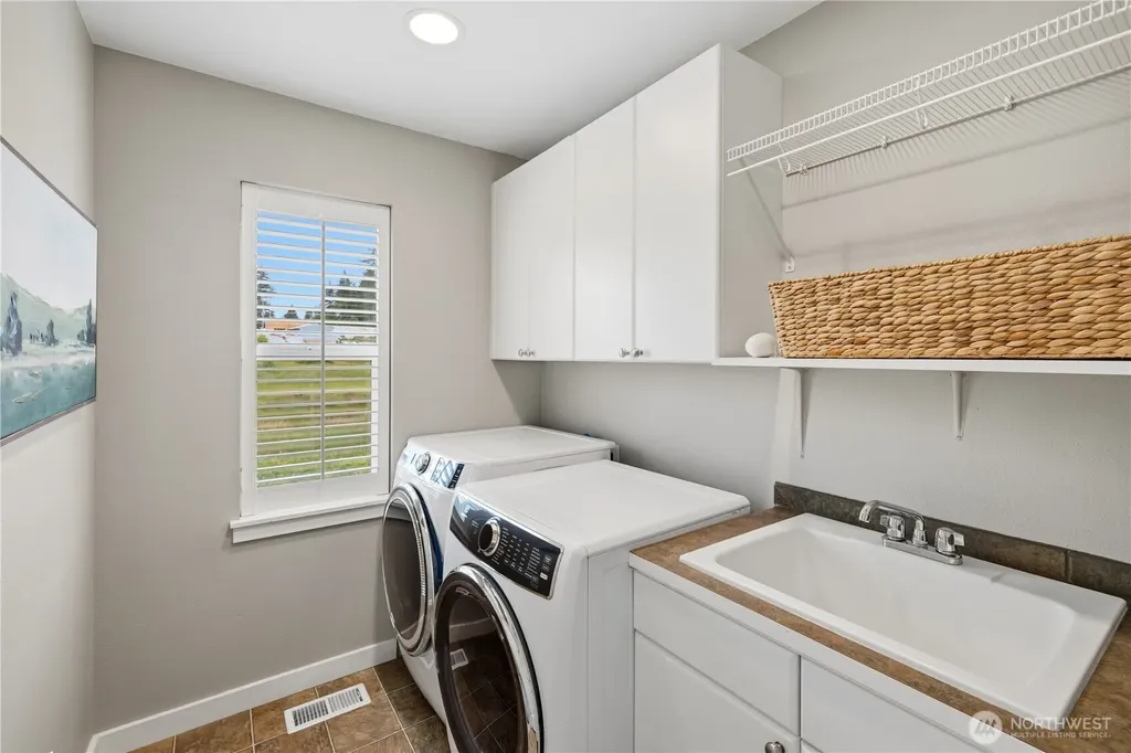 21503 29th Street E Lake Tapps WA 98391