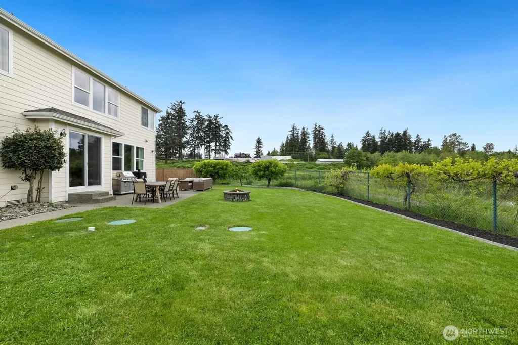 21503 29th Street E Lake Tapps WA 98391
