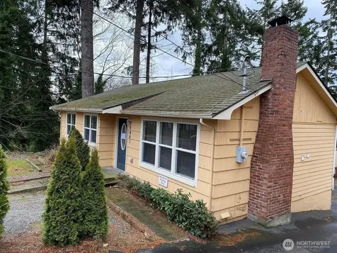 6461 NE 181st Street Kenmore WA 98028