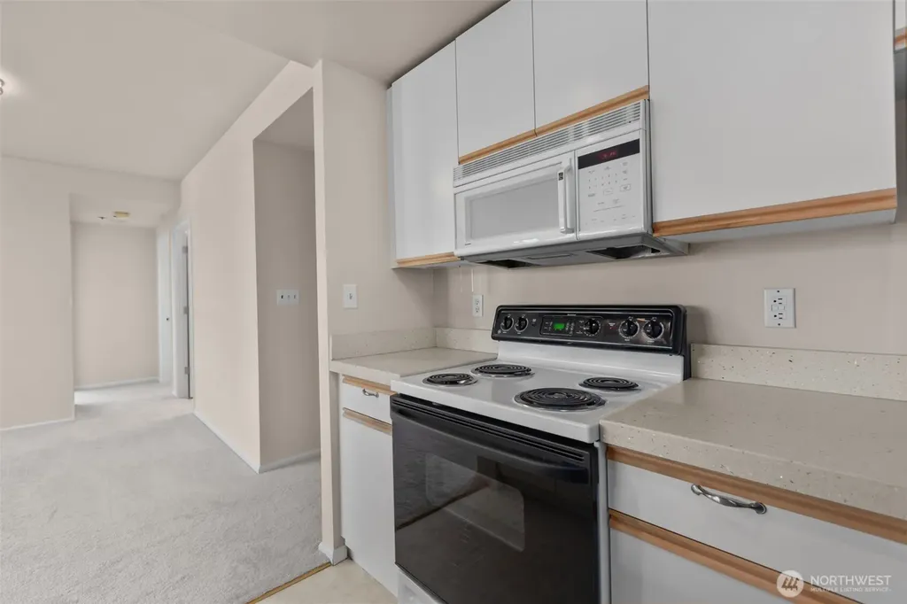 2600 2nd Avenue Seattle WA 98121