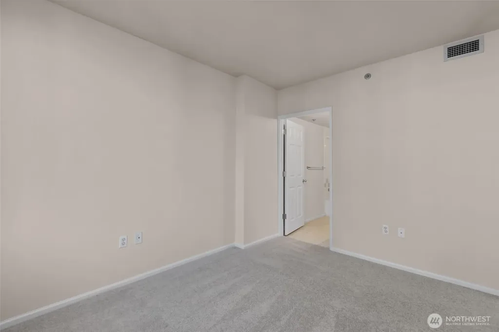 2600 2nd Avenue Seattle WA 98121