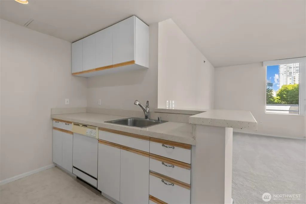 2600 2nd Avenue Seattle WA 98121