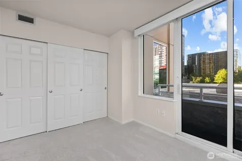 2600 2nd Avenue Seattle WA 98121