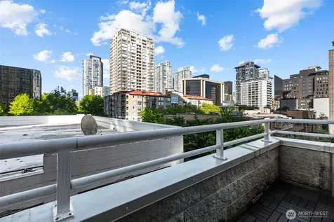 2600 2nd Avenue Seattle WA 98121