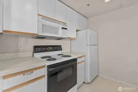 2600 2nd Avenue Seattle WA 98121