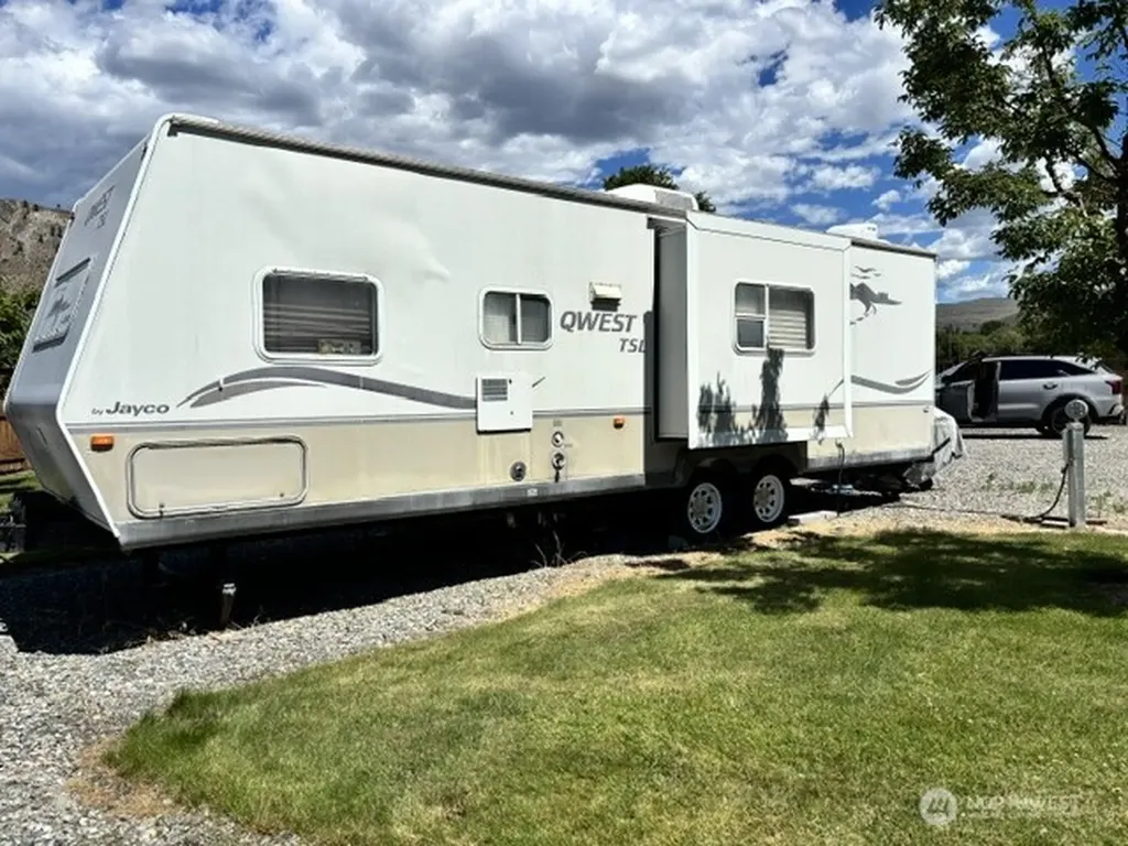 17 Oro Beach Lane Oroville WA 98844