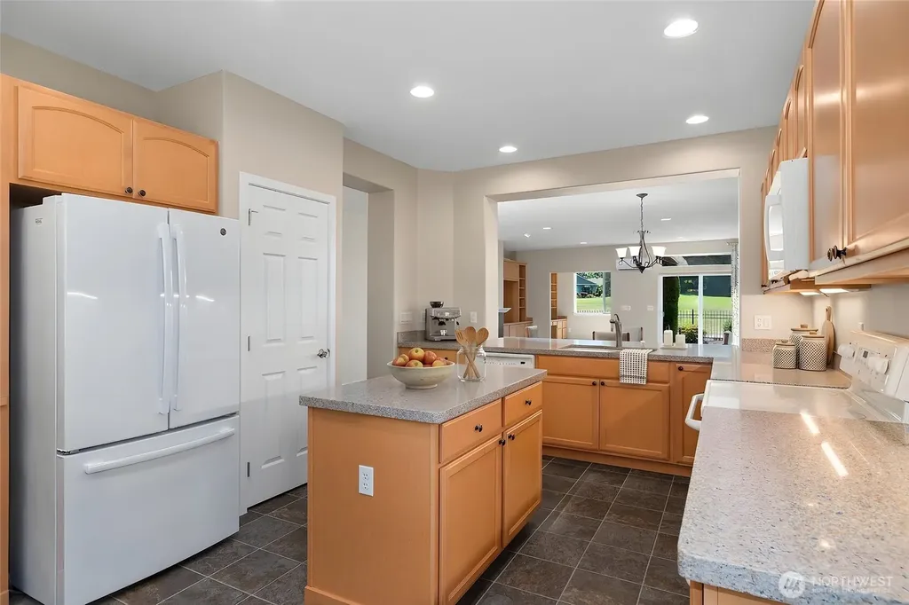 4812 Spokane Street NE Lacey WA 98516