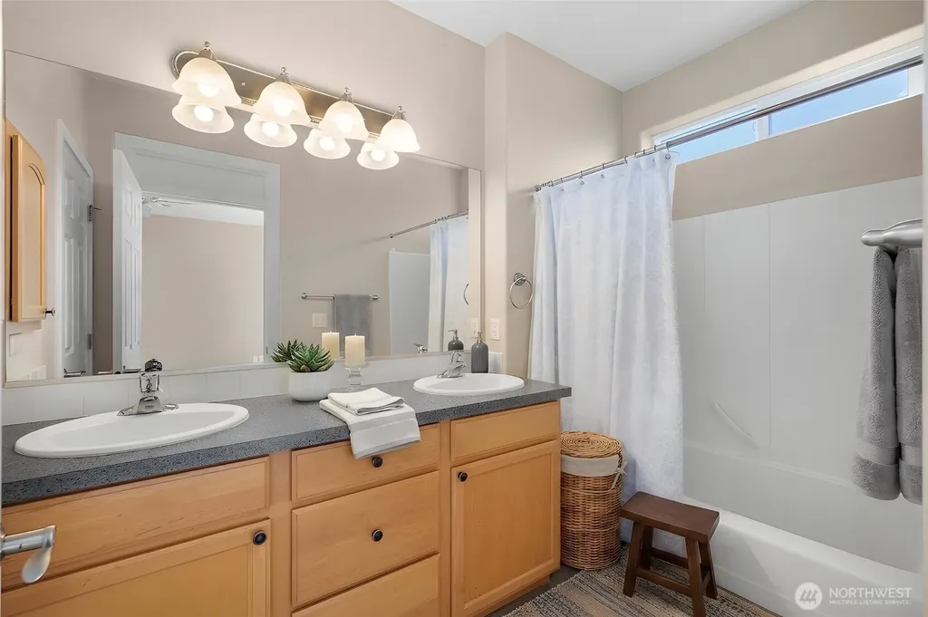 4812 Spokane Street NE Lacey WA 98516