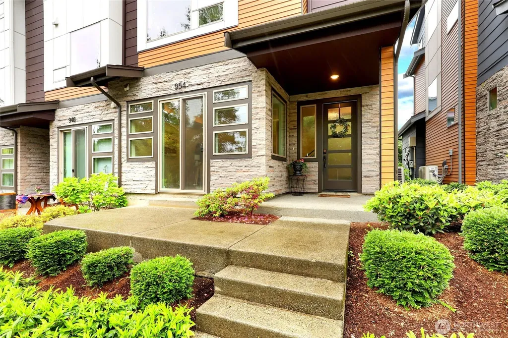 954 Dove Tail Lane NW Bainbridge Island WA 98110