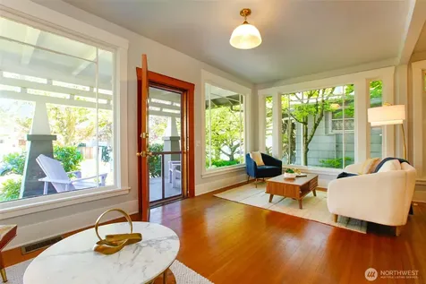 6525 23rd Avenue NE Seattle WA 98115