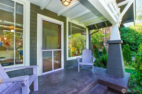 6525 23rd Avenue NE Seattle WA 98115