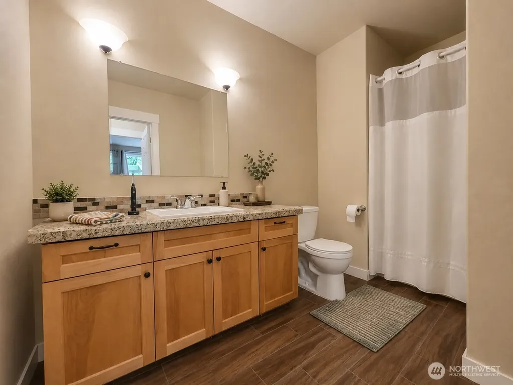 7720 Artondale Drive NW Gig Harbor WA 98335