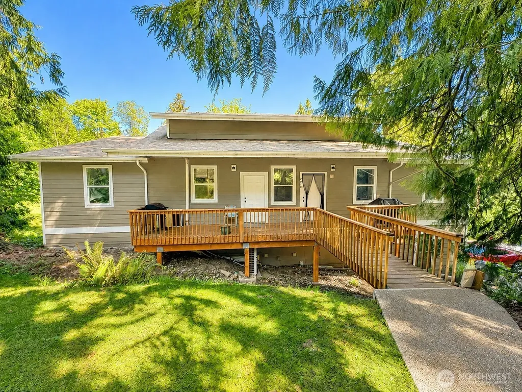 7720 Artondale Drive NW Gig Harbor WA 98335