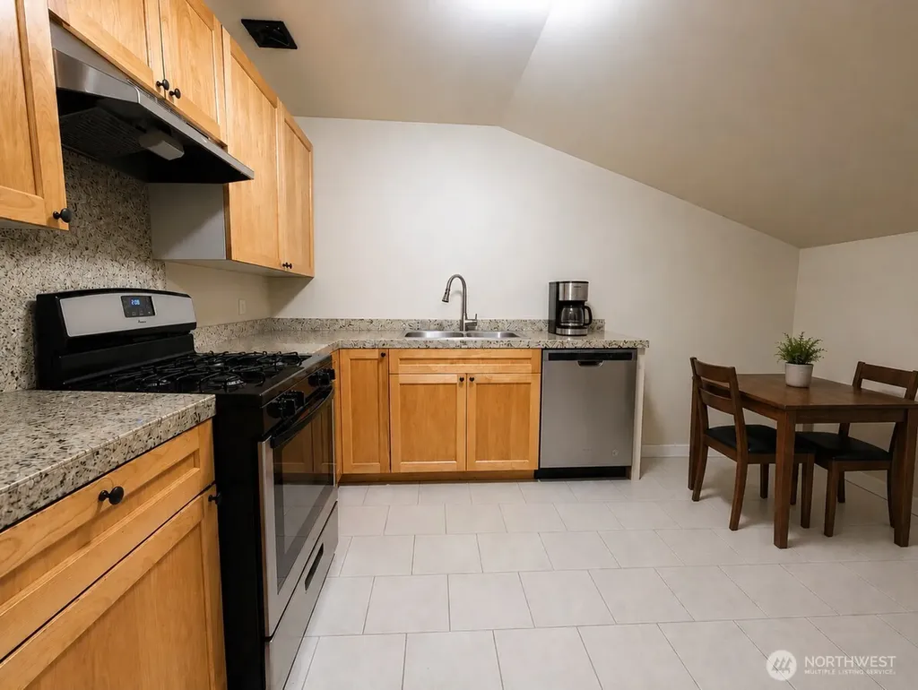 7720 Artondale Drive NW Gig Harbor WA 98335