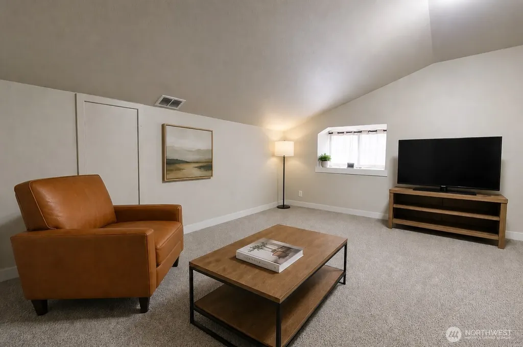 7720 Artondale Drive NW Gig Harbor WA 98335