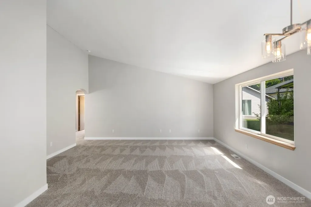 8127 Valley View Drive Arlington WA 98223