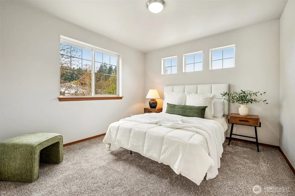 322 Yauger Way NW Olympia WA 98502