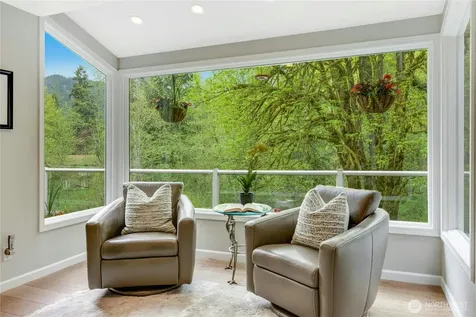 14124 229th Drive SE Issaquah WA 98027