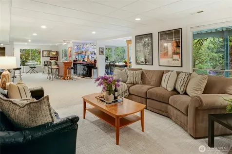 14124 229th Drive SE Issaquah WA 98027