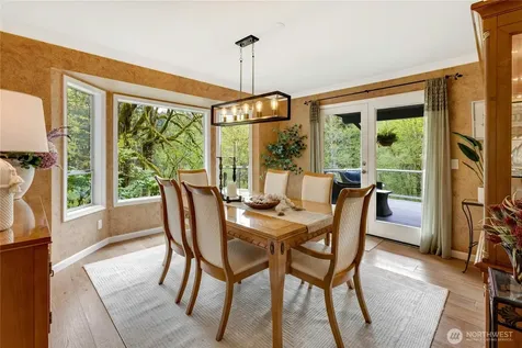 14124 229th Drive SE Issaquah WA 98027