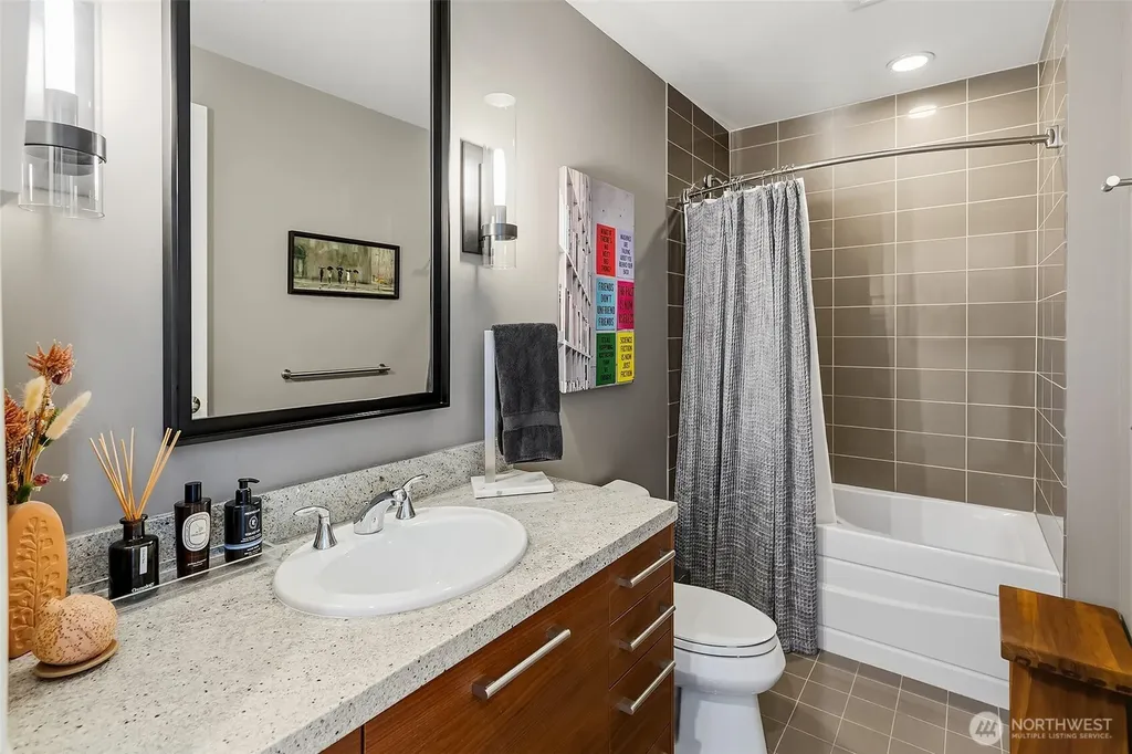 1920 4th Avenue Seattle WA 98101