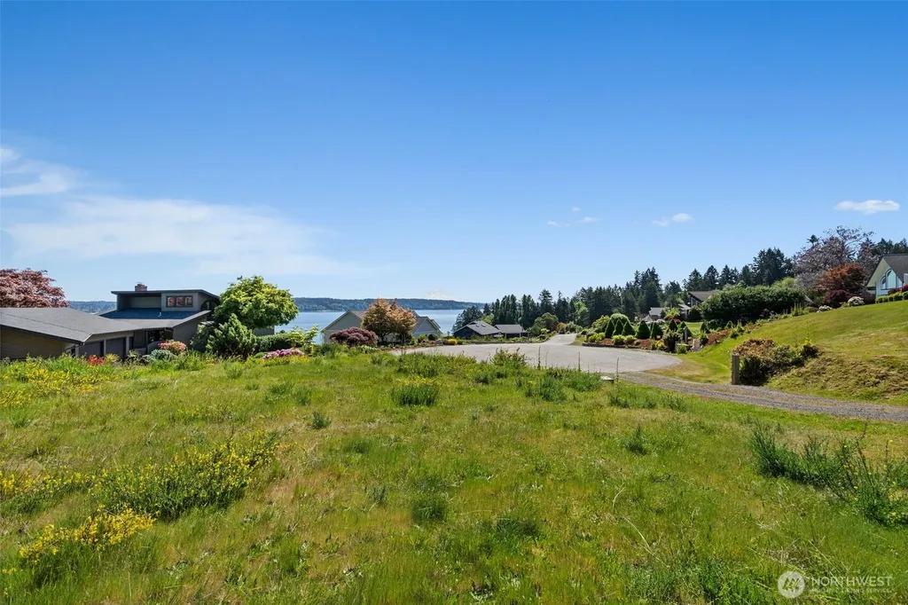 15 E Smith Cove Way Shelton WA 98584