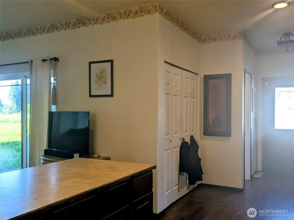 117 Enchanted Valley Drive N Vader WA 98593