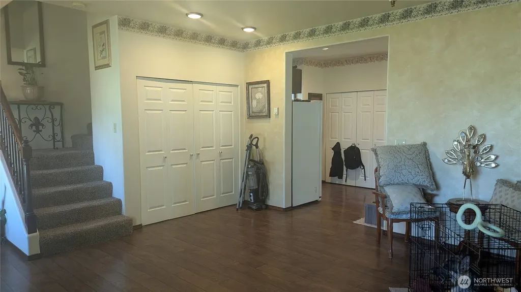 117 Enchanted Valley Drive N Vader WA 98593