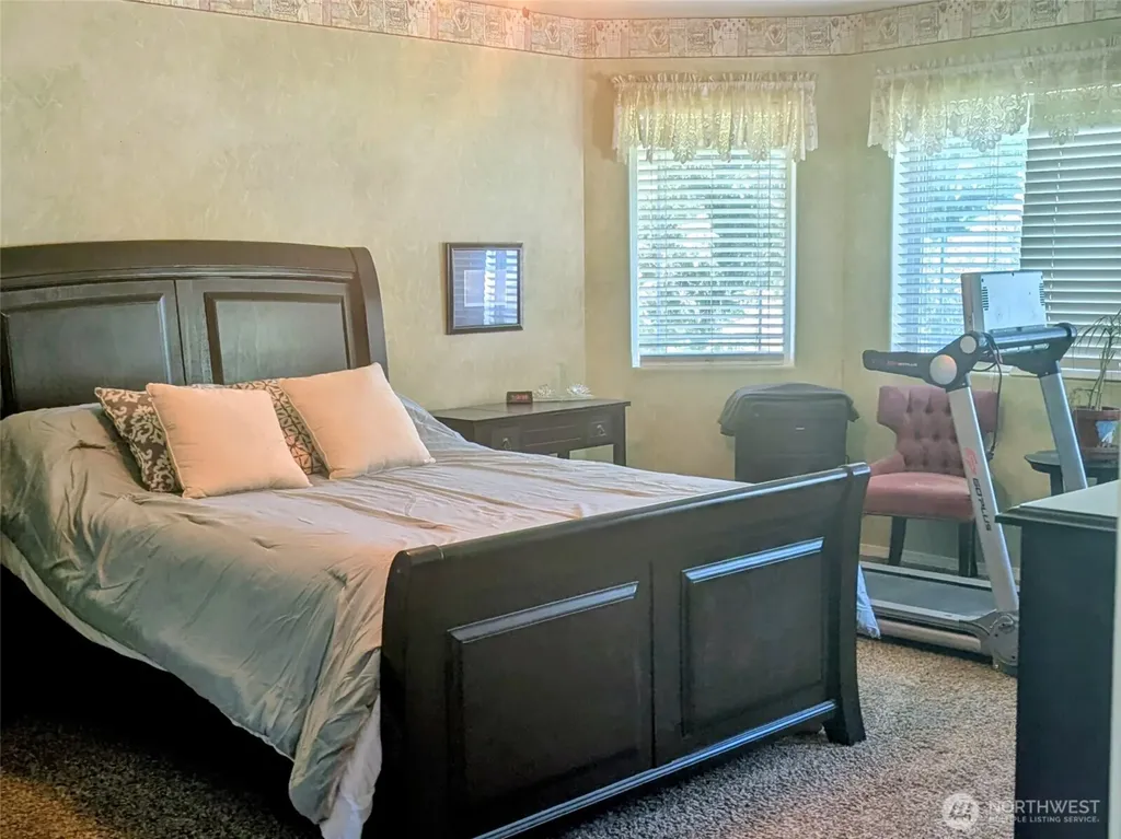 117 Enchanted Valley Drive N Vader WA 98593