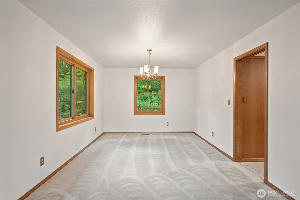 165 Tanglewood Drive Longview WA 98632