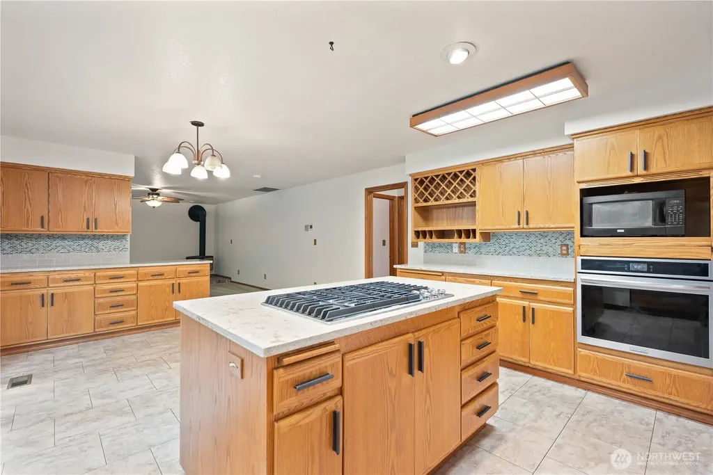 165 Tanglewood Drive Longview WA 98632