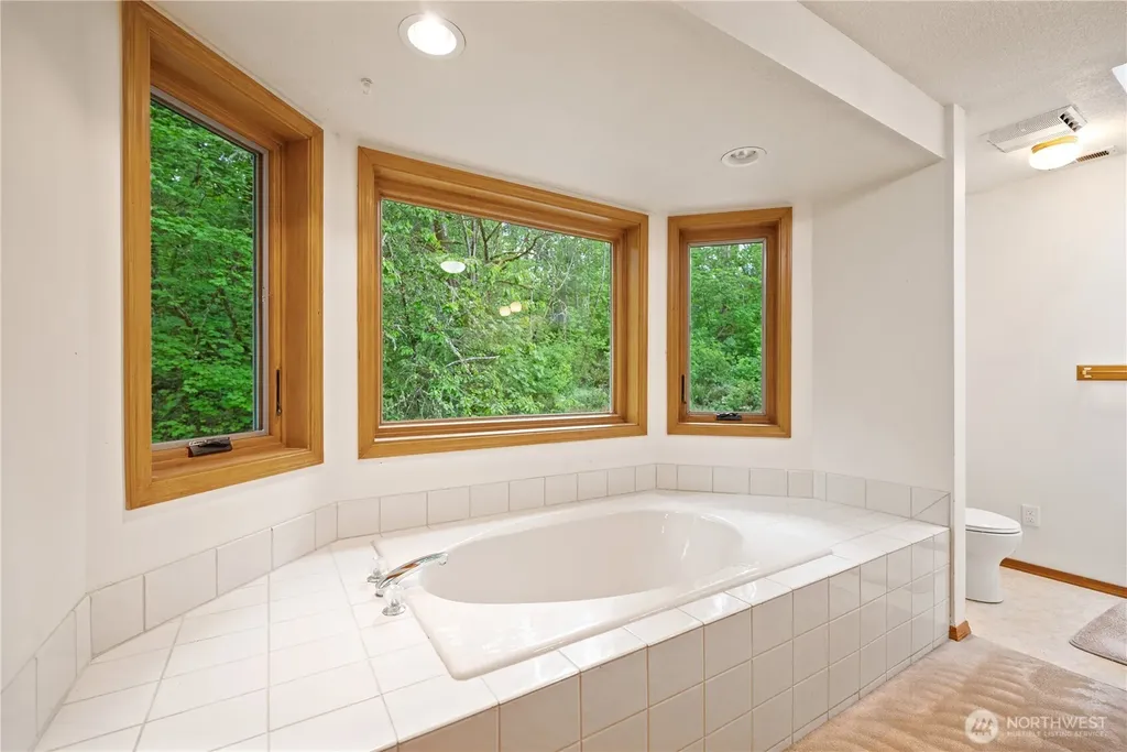 165 Tanglewood Drive Longview WA 98632