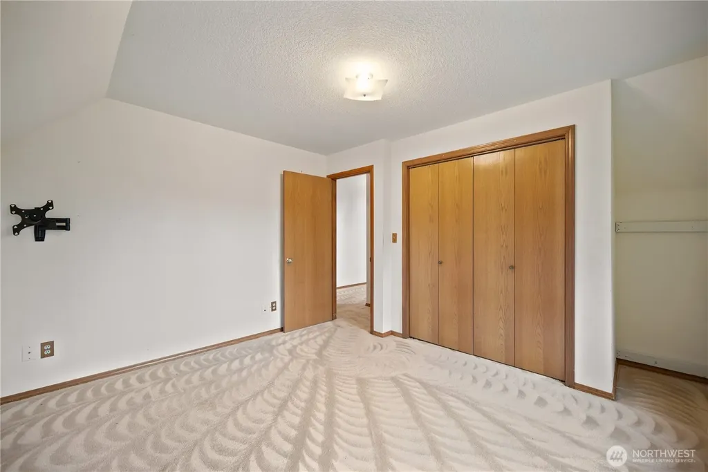 165 Tanglewood Drive Longview WA 98632