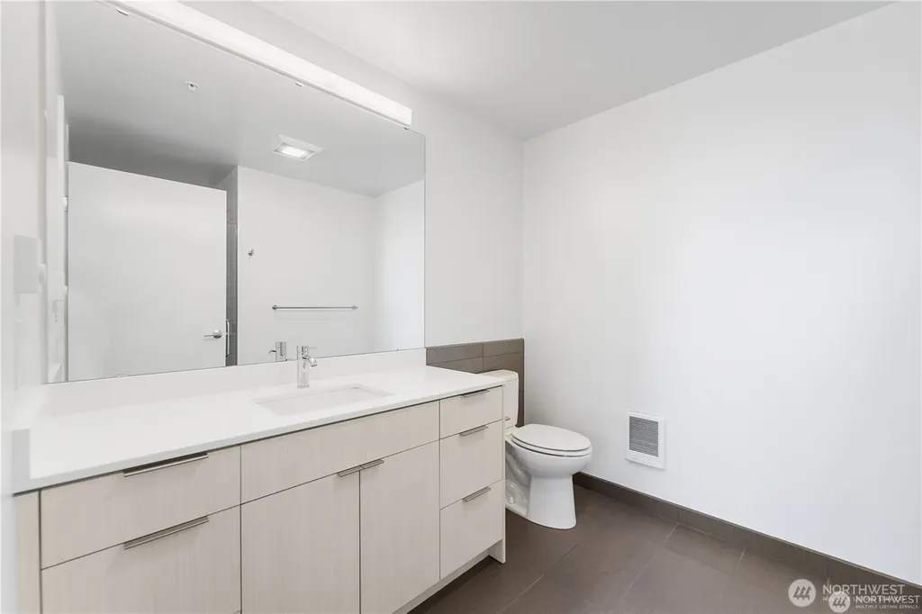 590 1st Avenue S Seattle WA 98104